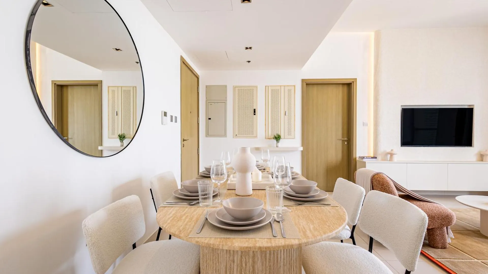 Family Heaven - 3 Min Walk To Reem Central Park And Beach - Designers Choice - 10 People - New Building - High Floor - Big Balcony - Reem Island Abu Dhabi United Arab Emirates