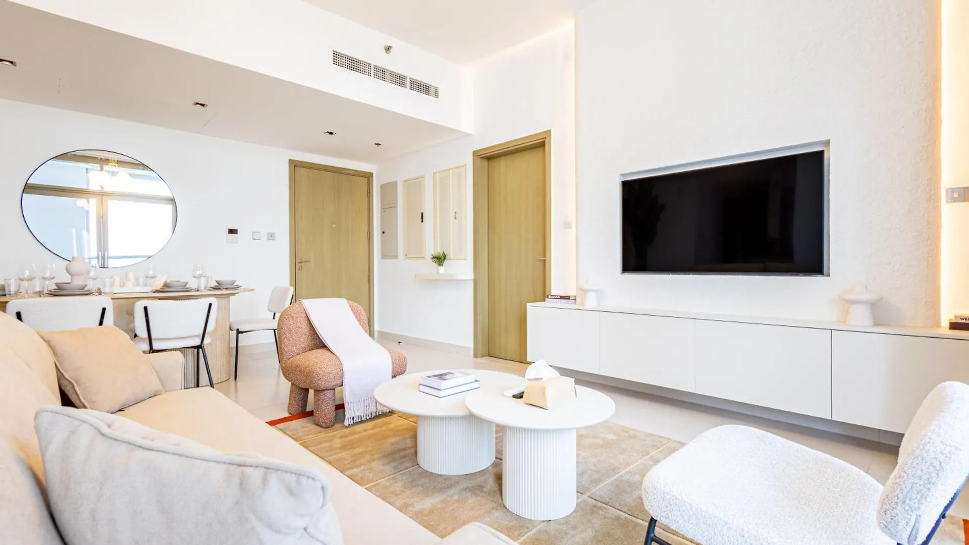 Family Heaven - 3 Min Walk To Reem Central Park And Beach - Designers Choice - 10 People - New Building - High Floor - Big Balcony - Reem Island Abu Dhabi Apartment
