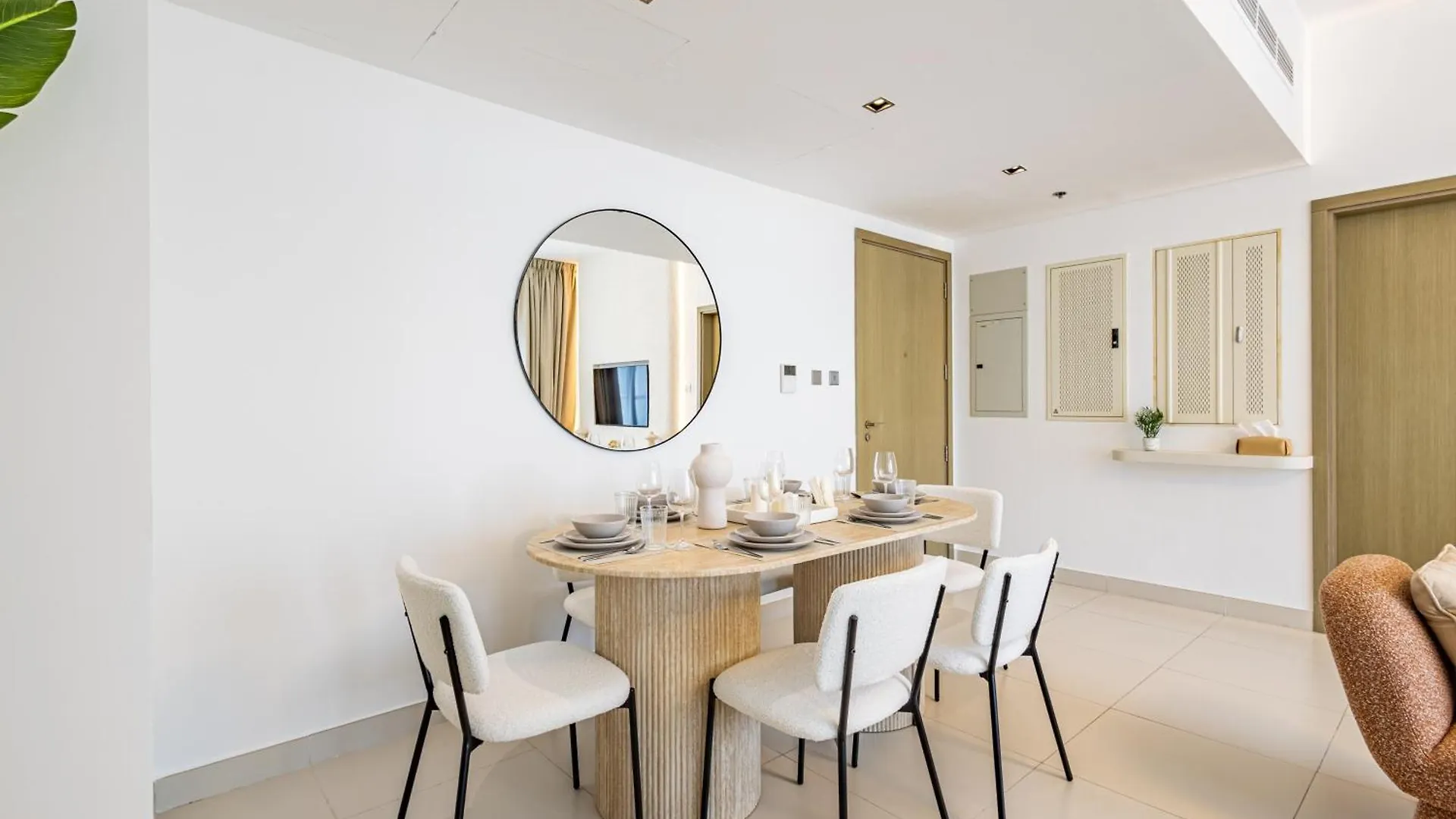 Family Heaven - 3 Min Walk To Reem Central Park And Beach - Designers Choice - 10 People - New Building - High Floor - Big Balcony - Reem Island Abu Dhabi United Arab Emirates