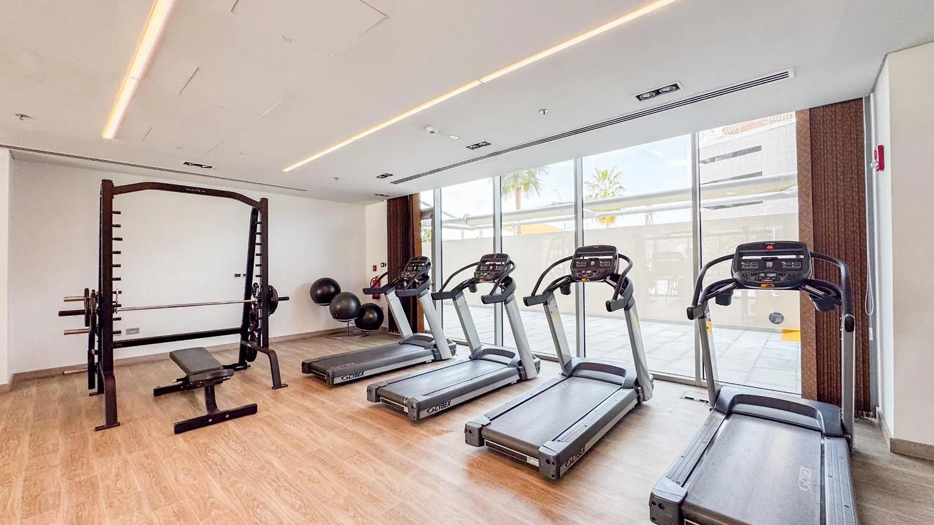 Family Heaven - 3 Min Walk To Reem Central Park And Beach - Designers Choice - 10 People - New Building - High Floor - Big Balcony - Reem Island Abu Dhabi 0*,  United Arab Emirates