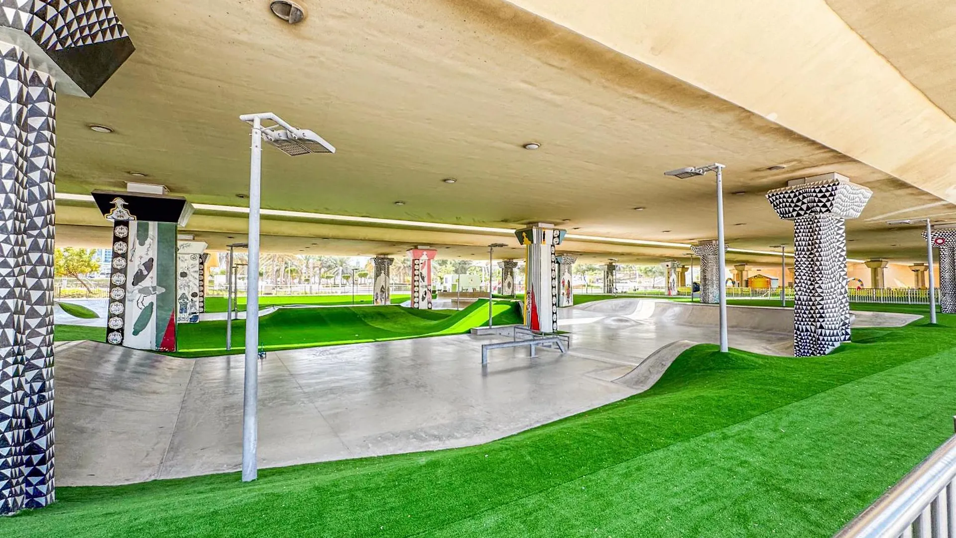 Family Heaven - 3 Min Walk To Reem Central Park And Beach - Designers Choice - 10 People - New Building - High Floor - Big Balcony - Reem Island Abu Dhabi