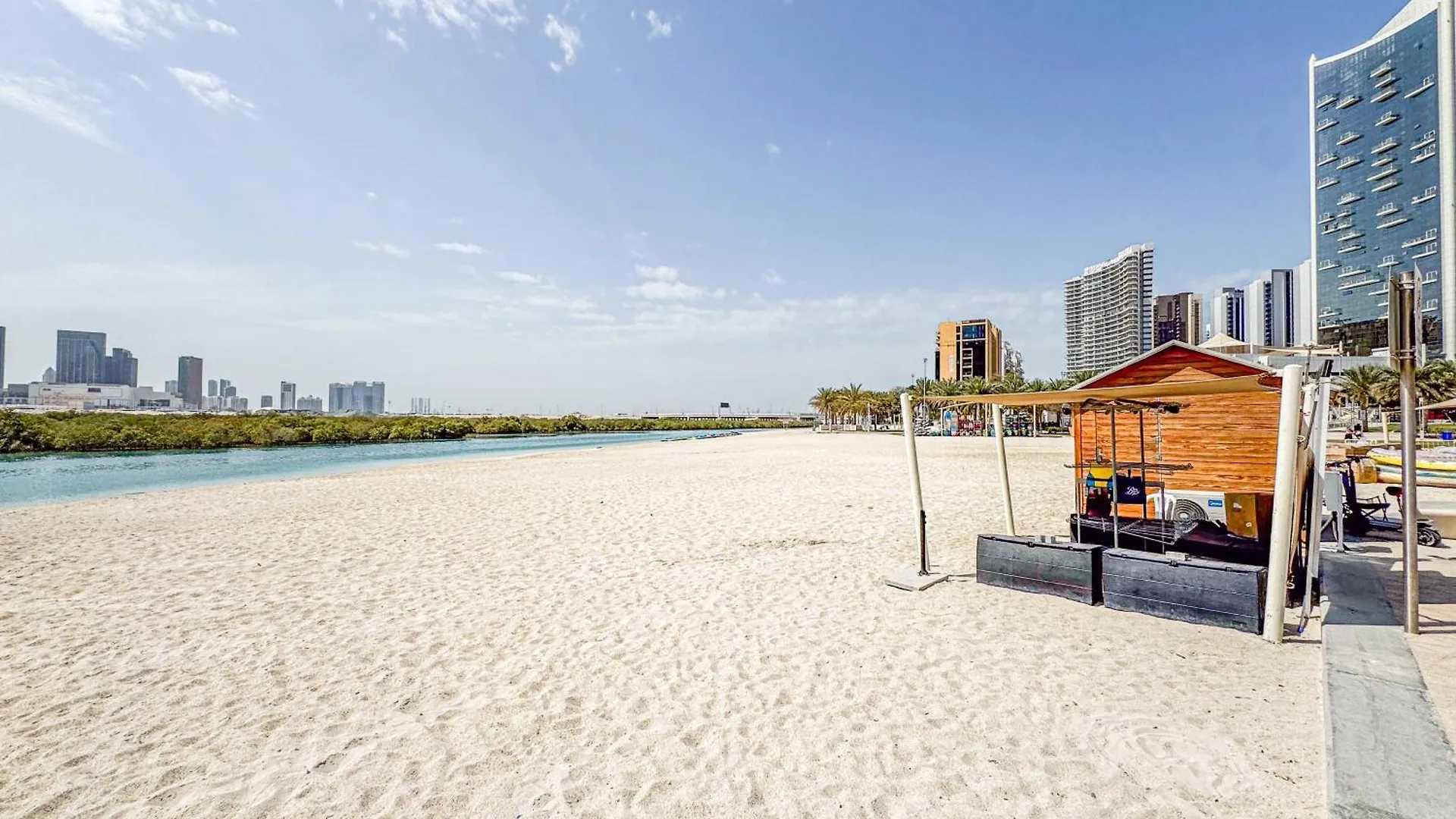 Family Heaven - 3 Min Walk To Reem Central Park And Beach - Designers Choice - 10 People - New Building - High Floor - Big Balcony - Reem Island Abu Dhabi 0*,  United Arab Emirates